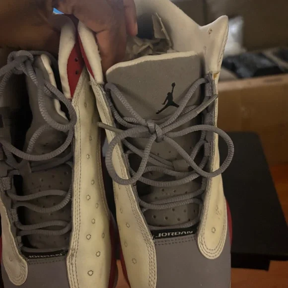 AIR JORDAN 13 RETRO - Size 7 GS, Red /grey/white - Picture 6 of 6